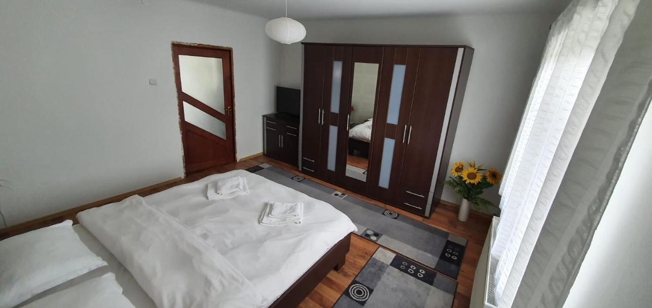 Casa Alex Si Daiana Apartment Orsova Bagian luar foto
